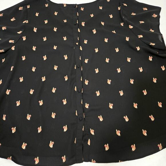 Torrid  Black Top With Squirrel Pattern. Size 5 - Picture 9 of 10